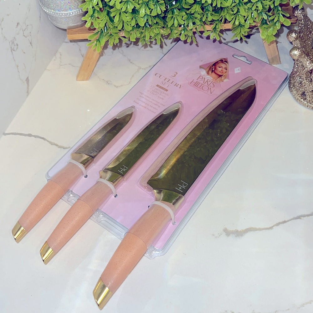 🩷🌸Paris Hilton 3pc Knife set